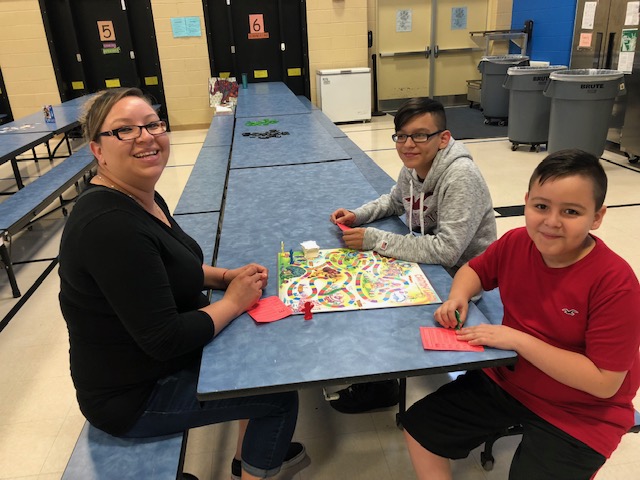 Dieterich Elementary School families enjoyed our SEL sponsored Family Game Night.